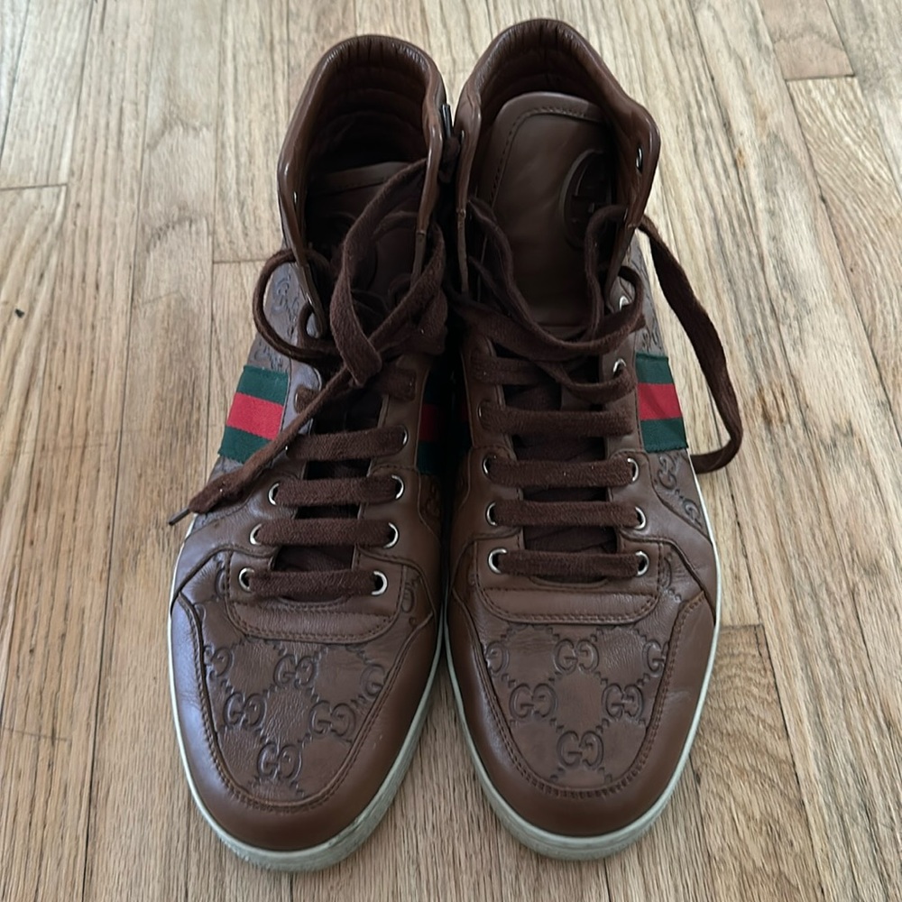 Gucci Brown Leather Sneakers with Green and Red Stripes